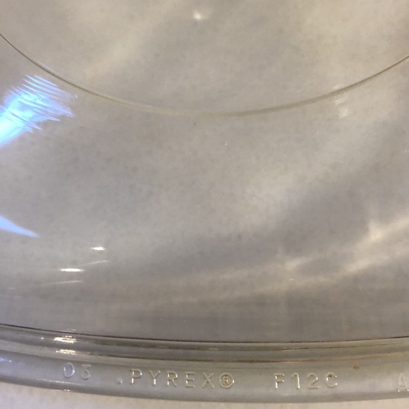 Pyrex casserole lid 03 F12C - Picture 3 of 3